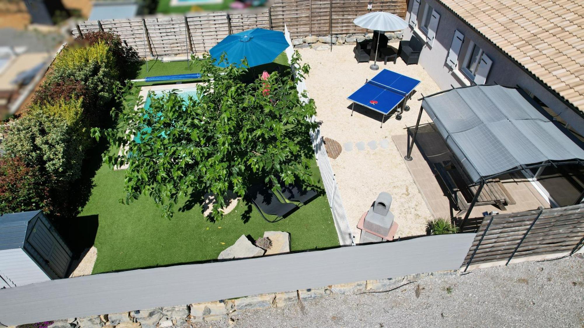 ז'ואיוז En Ardeche, Gite L'Odyssee Climatise Avec Sa Piscine Privee Et Chauffee מראה חיצוני תמונה